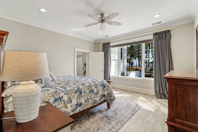 Building Photo - Private, Low Country Residence for Rent!