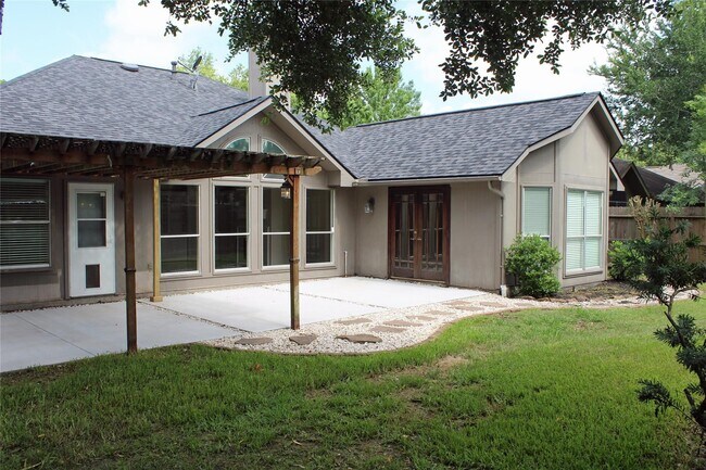 Building Photo - 18022 Still Springs Ct