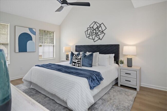 Building Photo - 4033 Ravenwood Ct