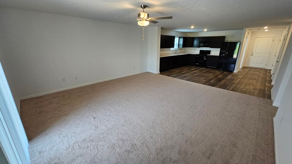 Great Room - 4209 Tingle Dr