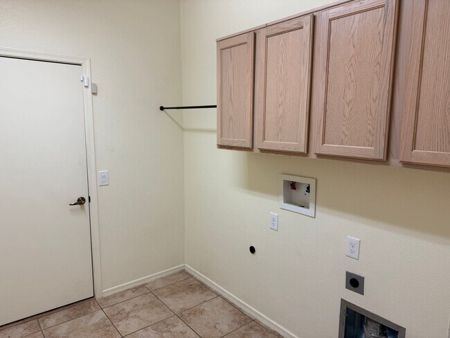 Building Photo - Campstone Subdivision