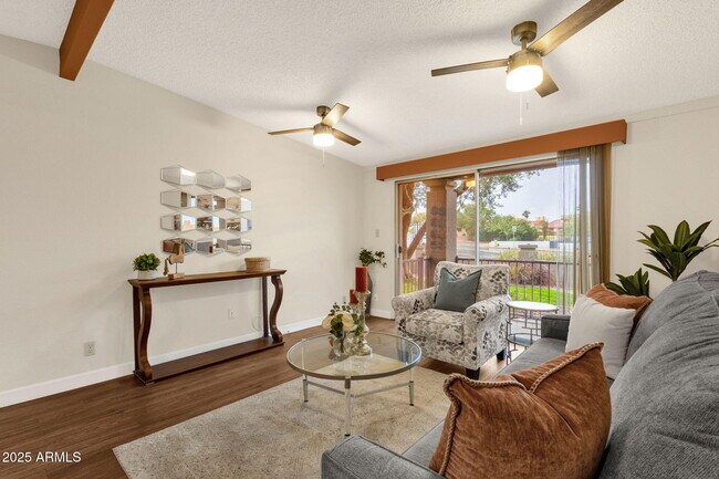 Building Photo - 16819 E Gunsight Dr