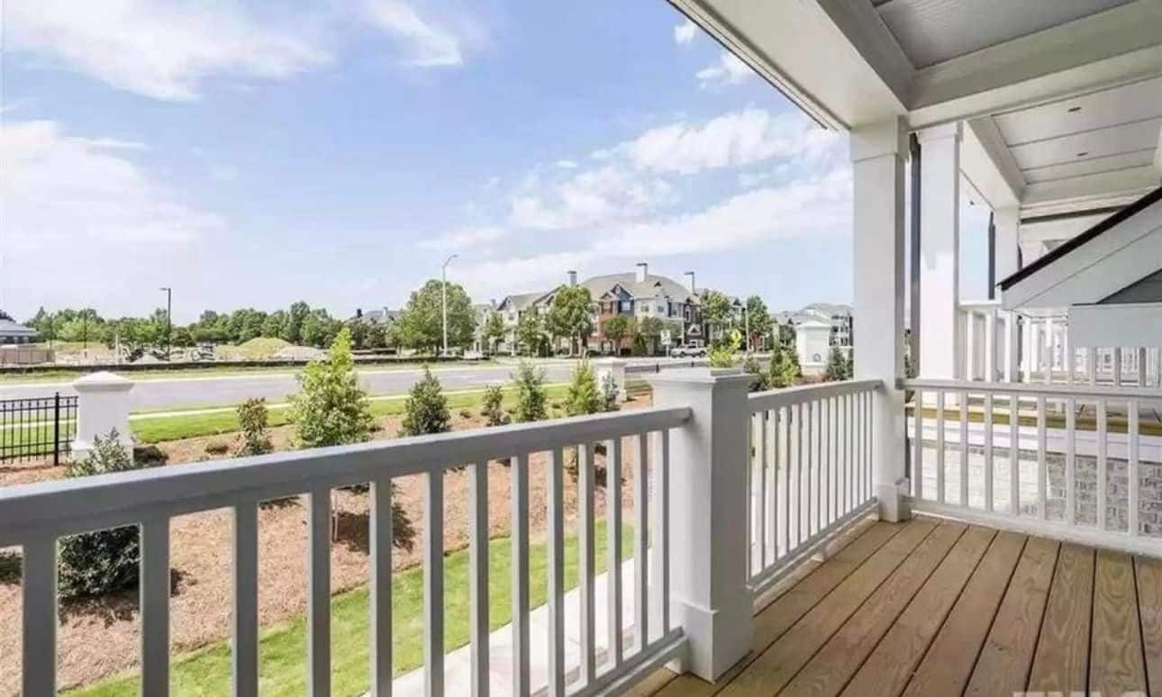 Balcony - 310 Clementine Dr