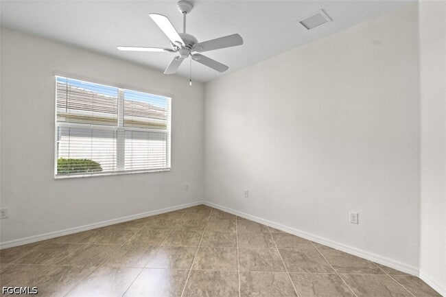 Building Photo - 4176 Bisque Ln