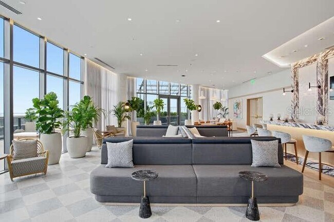 Building Photo - 3015 S Ysabella Ave