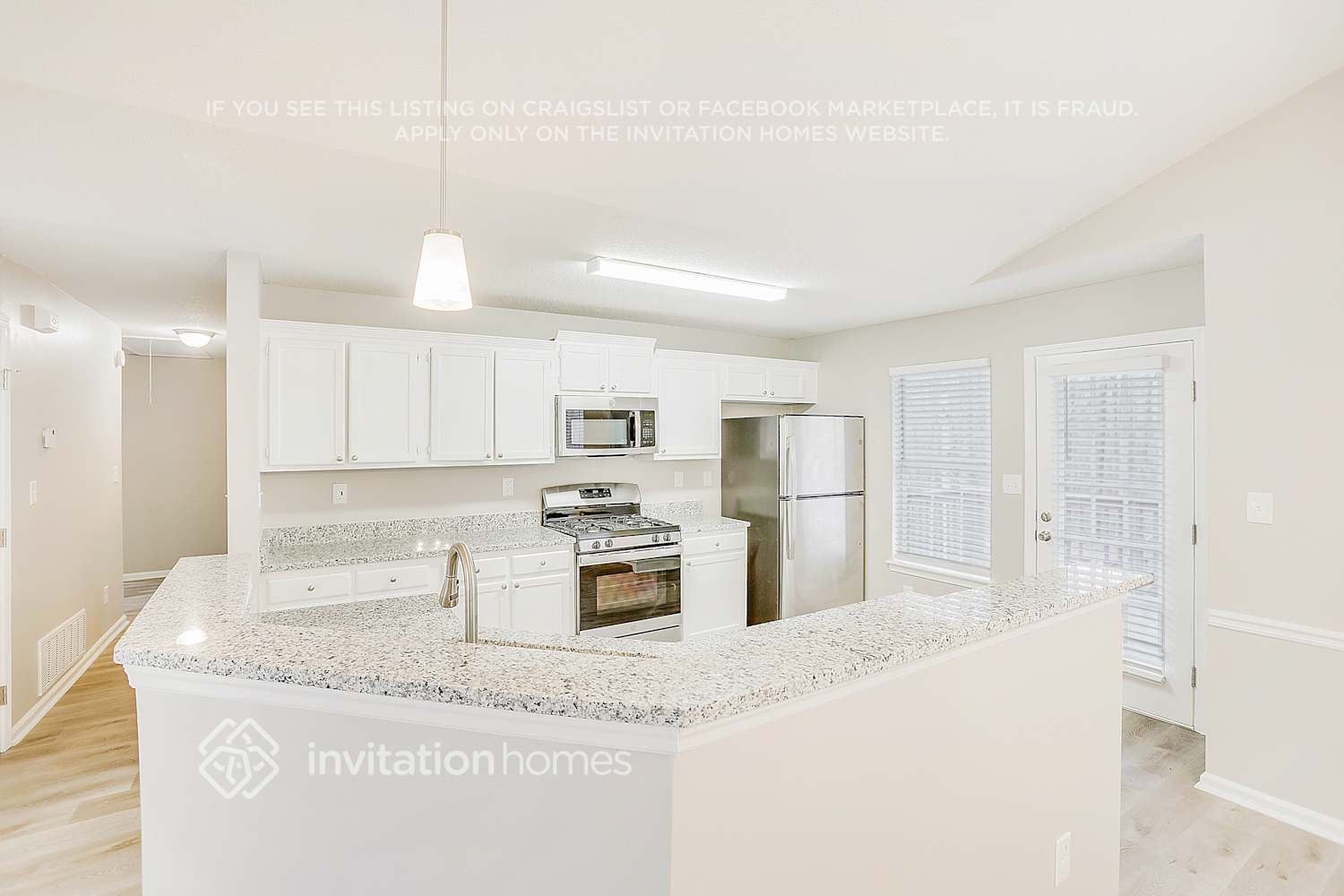 Building Photo - 134 Collins Way