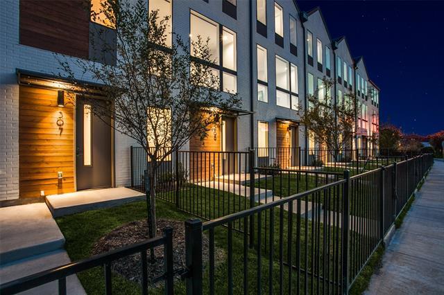 Building Photo - 4426 Cabell Dr