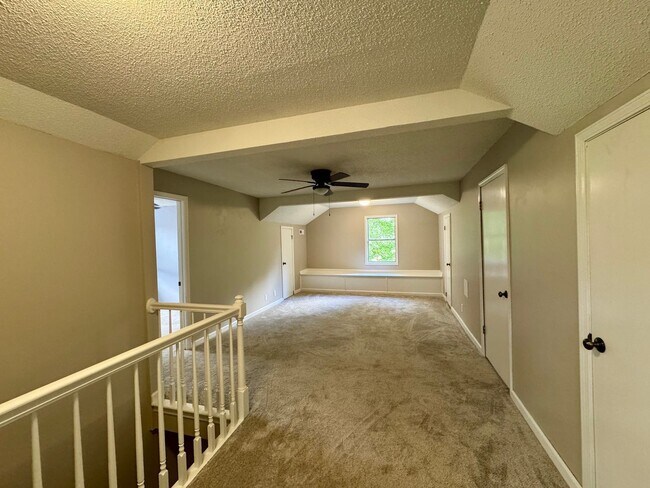 Building Photo - 237 County Rd 457