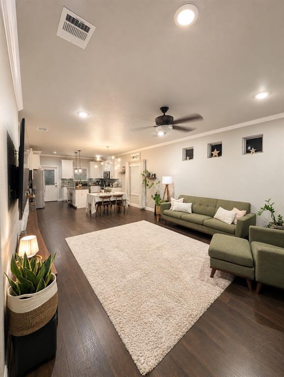 Building Photo - 1614 Black Kettle Trl