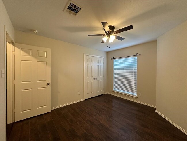 Building Photo - 1707 Magnolia Lake Ln