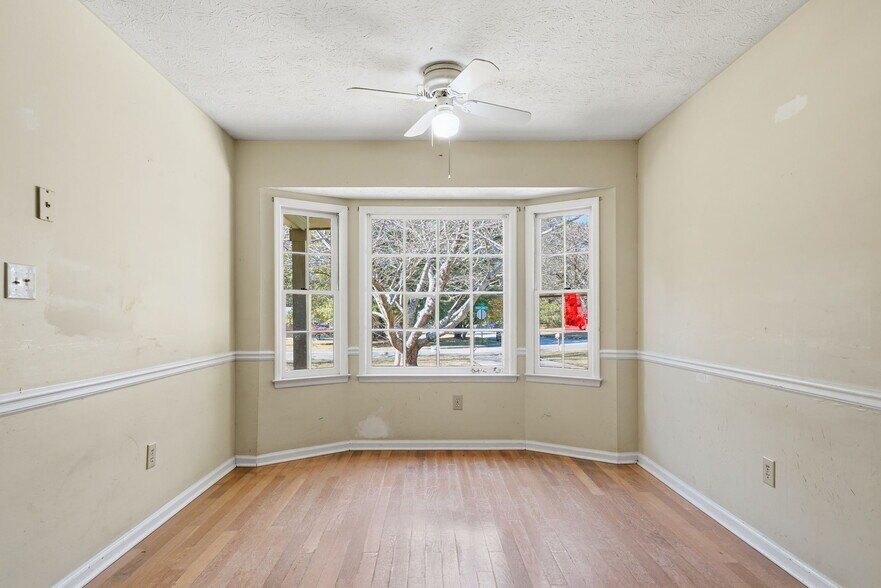 Building Photo - 305 Belmont Farms Dr