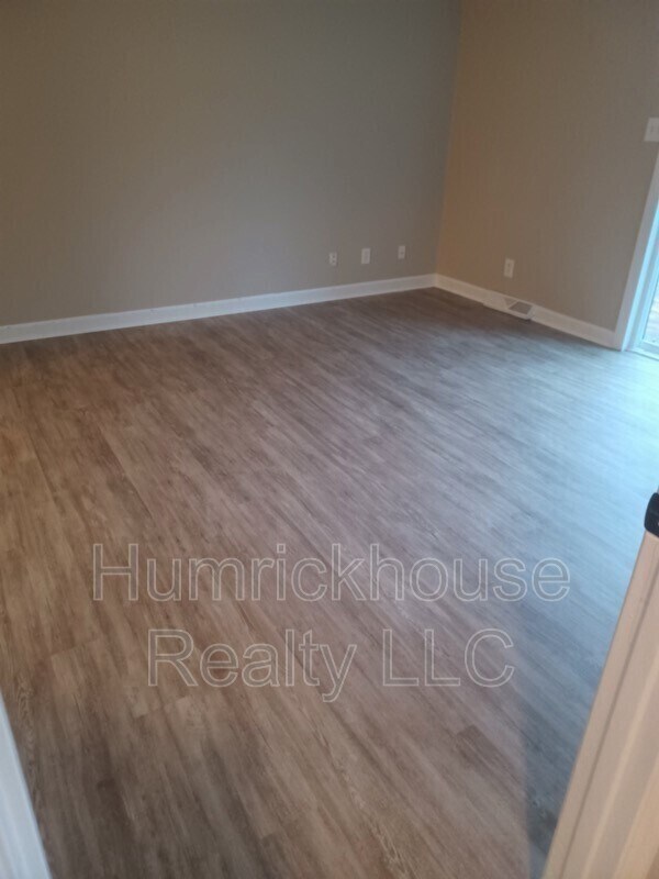 Building Photo - 1133 Molokai Dr