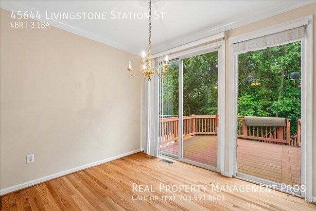 Building Photo - 45644 Livingstone Station St
