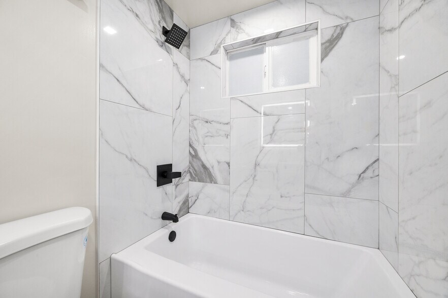 Building Photo - 509 Leibrandt Ave