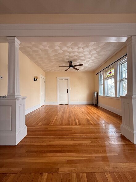 Building Photo - 93 Eldridge St