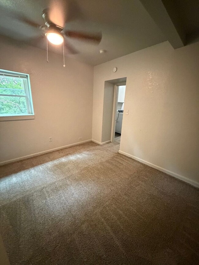 Building Photo - 301 E Kansas St