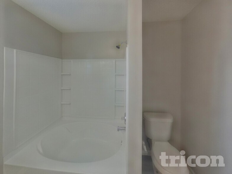 Building Photo - 6467 Gina Agha Cir