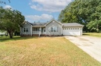 Building Photo - 119 Bluff Ct