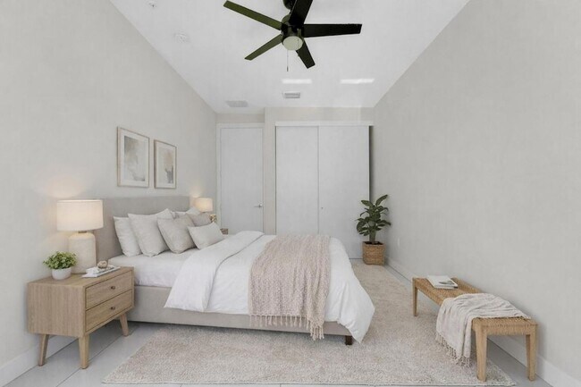 Building Photo - 10220 NW 63rd Terrace