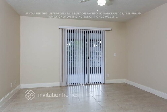 Building Photo - 14160 Citrus Dr