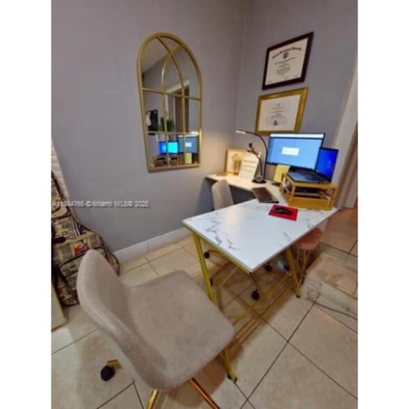 Building Photo - 3324 NW 14th St