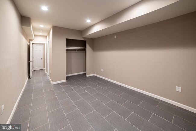 Building Photo - 1715 W Berks St