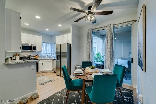 Building Photo - 75 N Valle Verde Dr