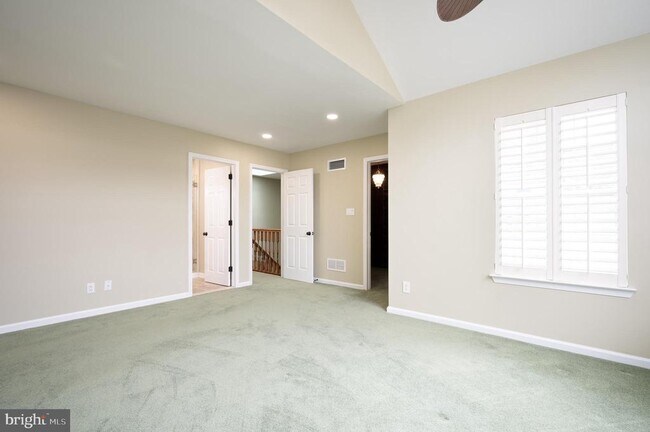Building Photo - 110 Talleyrand Dr
