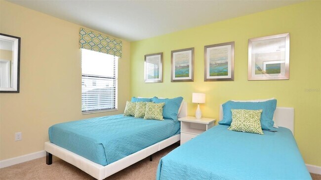 Building Photo - 1424 Rolling Fairway Dr