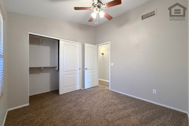 Building Photo - 3Bed/2Bath House w/Bonus Room at 67th Ave/AZ Loop-101! Ready for Immediate Move-In!