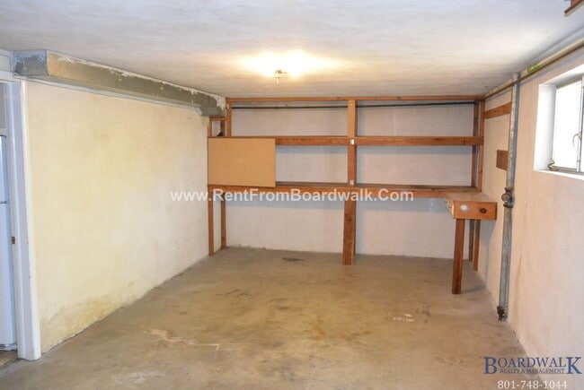 Building Photo - 1955-1957 S Foothill Dr