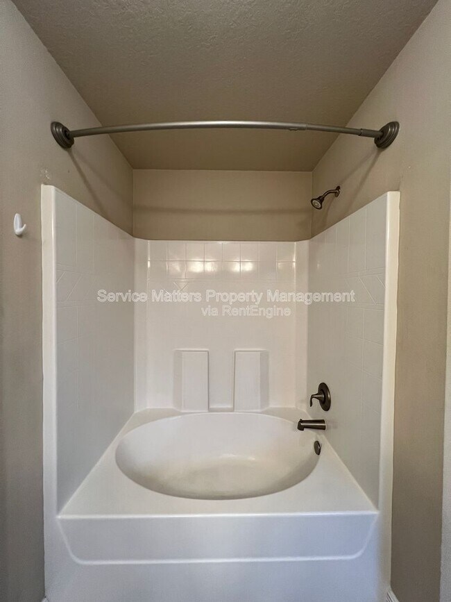 Building Photo - 4736 Frances St