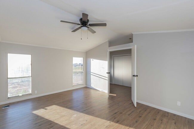 Building Photo - 10101 Wajo Ln