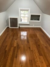 Building Photo - 135-06-106 107th Ave