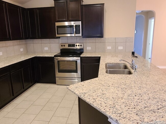 Building Photo - 12110 Sapphire River