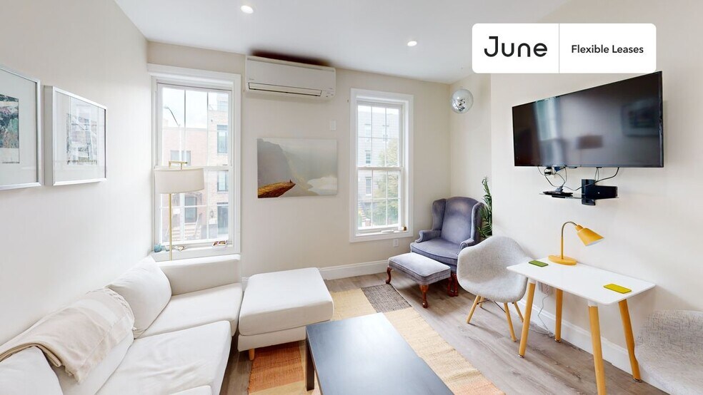 Primary Photo - 39A Broome St