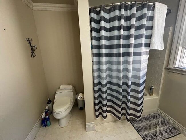 Building Photo - Lovely 3 Bedroom Home for Rent in Everett