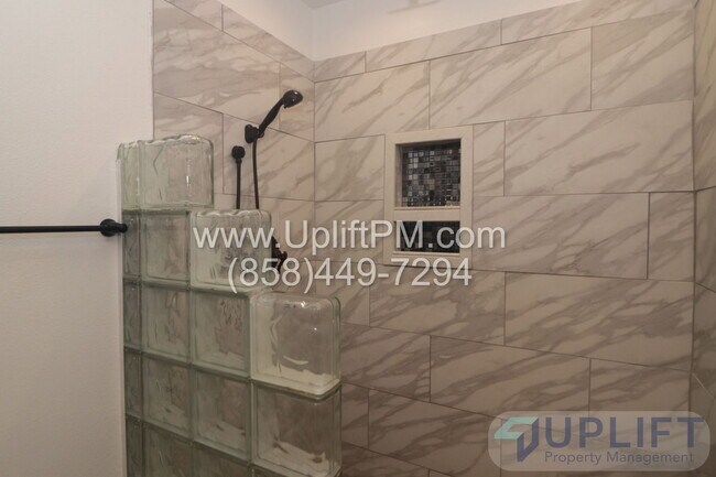 Building Photo - 4010 Imperial Dr