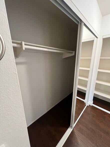 Building Photo - 1375 Caminito Gabaldon