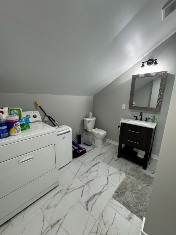 Building Photo - 1221 N Dearborn St