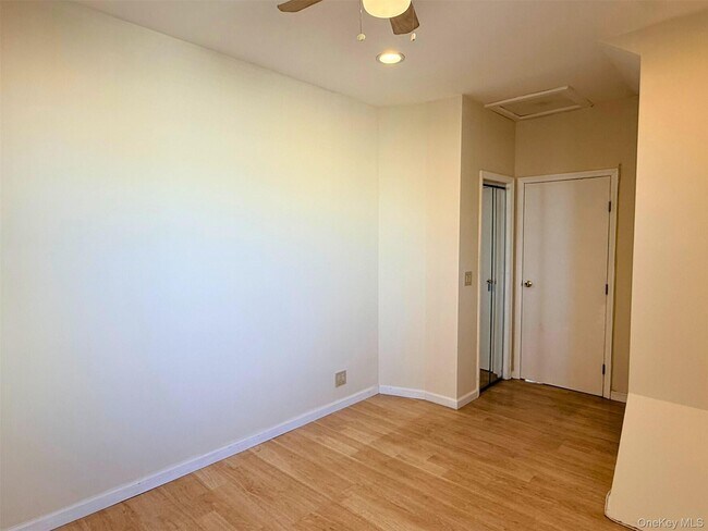 Building Photo - 52-05 35th St