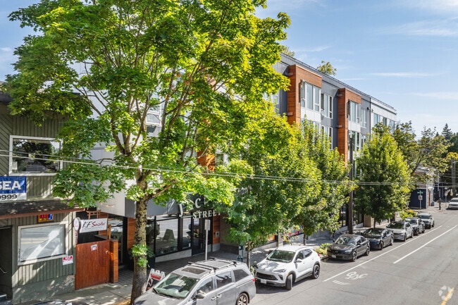 Building Photo - Jackson Street Apartments