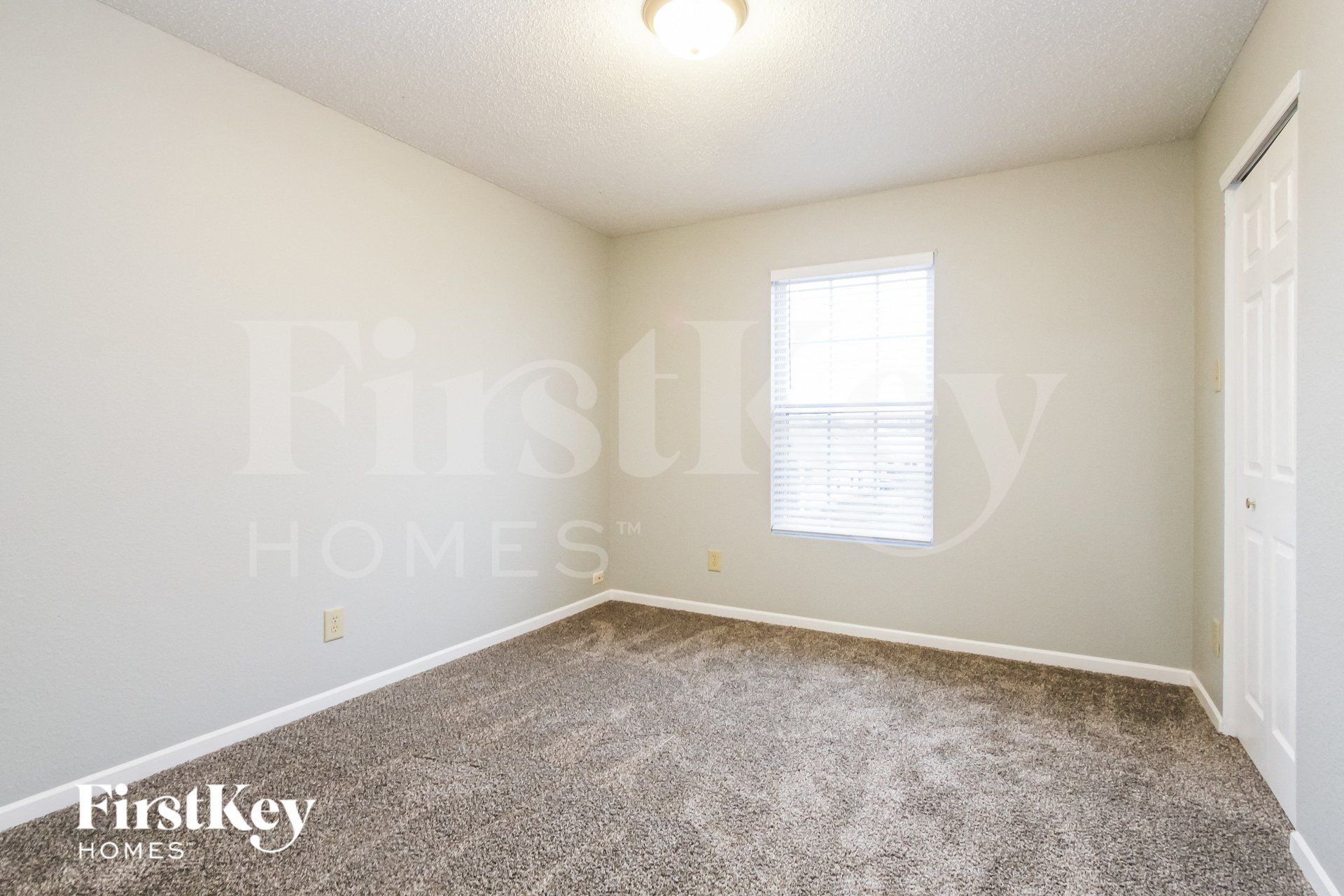 Building Photo - 840 Olmsted Dr