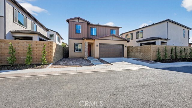 Building Photo - 107 Pansy