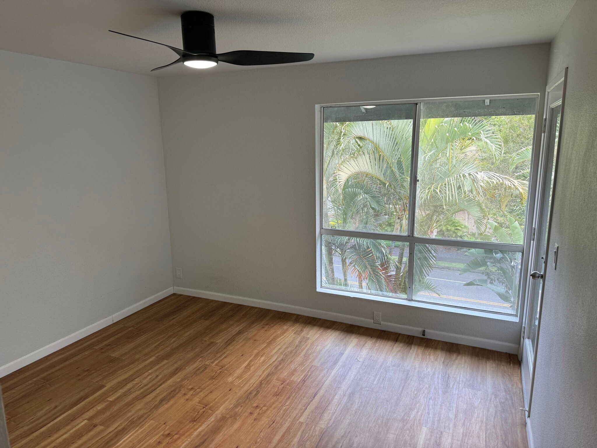 Main bedroom - 95-664 Wikao St