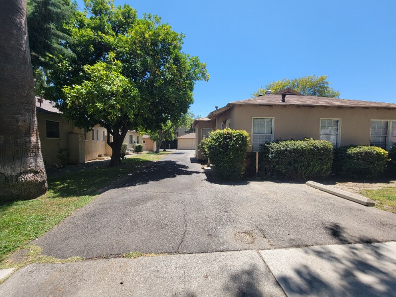 Building Photo - 13642 Leadwell St