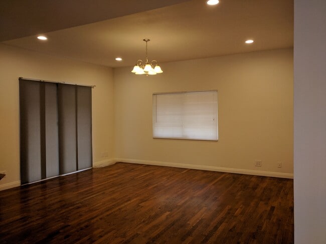 Building Photo - 3941 Beethoven St