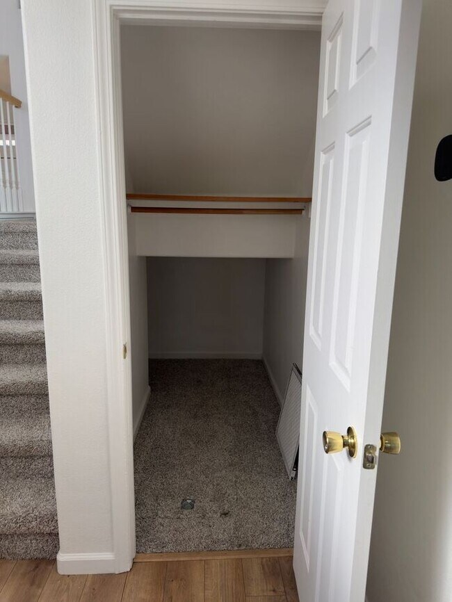 Building Photo - Coming Soon – Beautifully Upgraded North Valleys Rental!