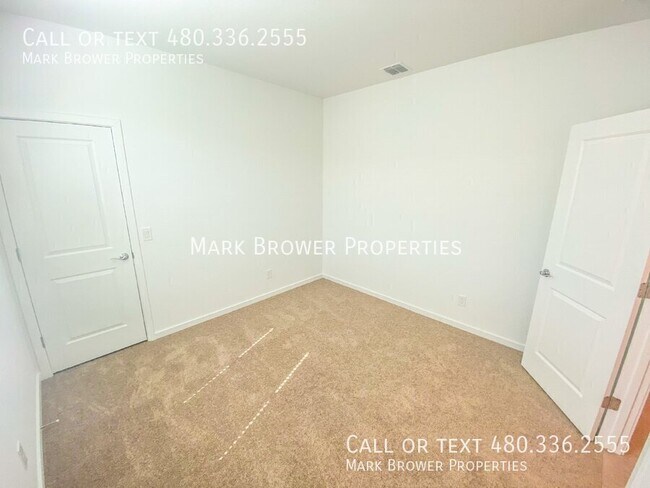 Building Photo - 6980 E Gamebird Way