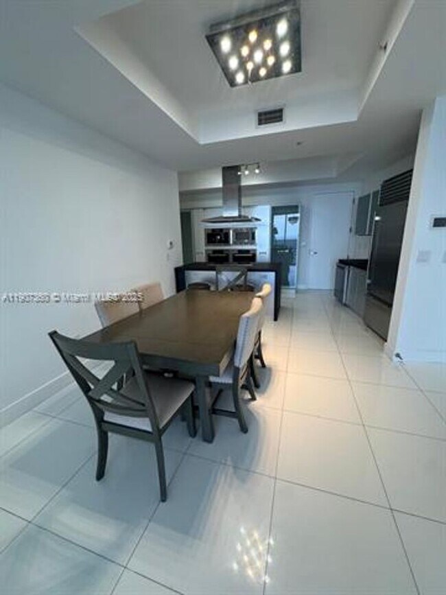 Building Photo - 18201 Collins Ave